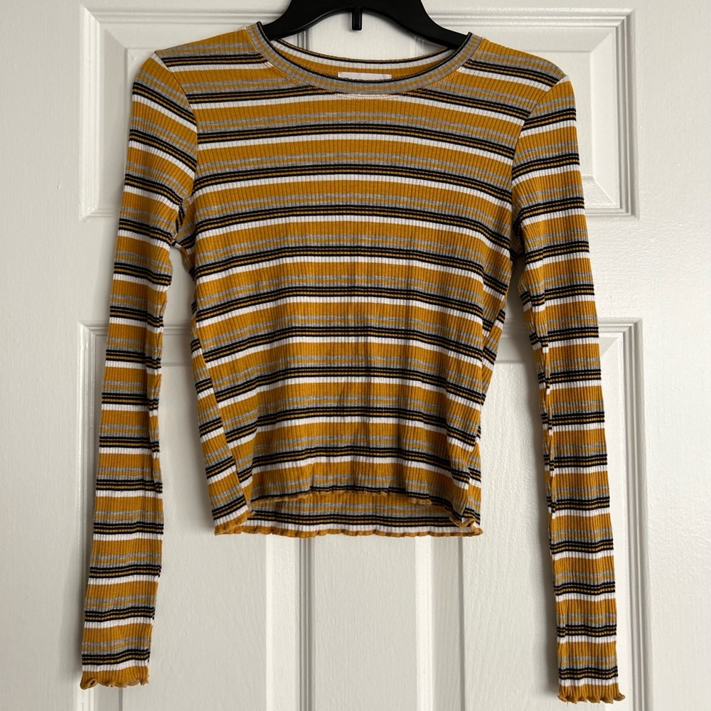 Long Sleeve Medium Cropped Shirt